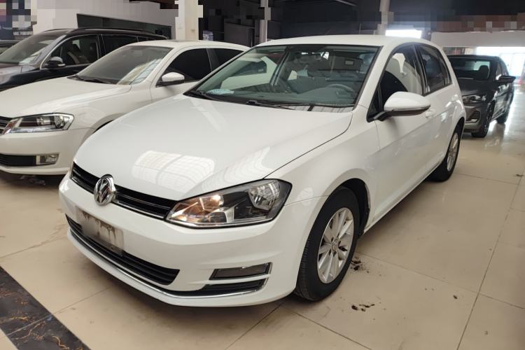 Used Volkswagen Golf 2016 1.6L Automatic Fashion Model
