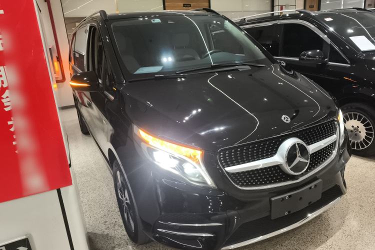 Used Mercedes-Benz V-Class 2020 V 260 L Long-wheelbase Luxury Edition