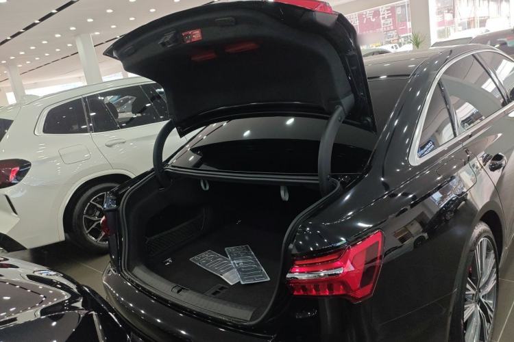 Used Audi A6L 2025 Restyled 45 TFSI quattro Prestige Dynamic Edition