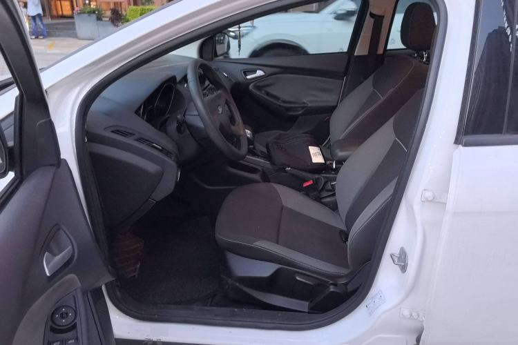 Used Ford Focus 2012 Hatchback 1.6L Automatic Comfort Model
