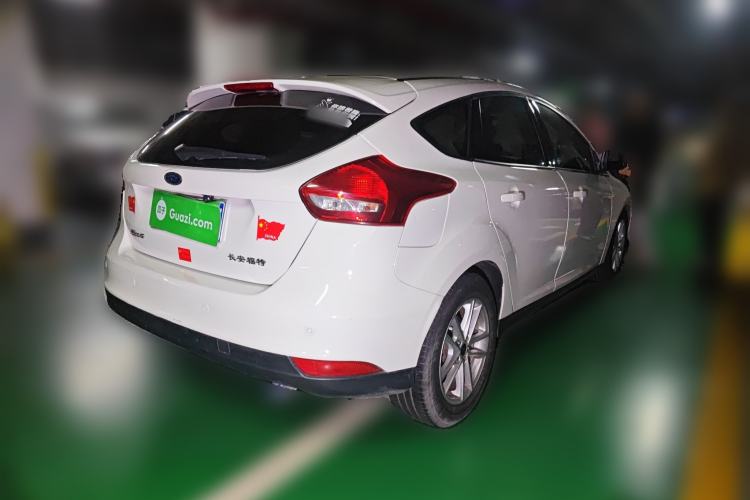 Used Ford Focus 2015 Hatchback 1.6L Automatic Fashion Edition
