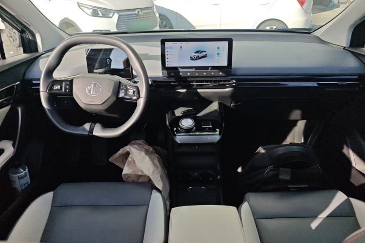 Used MG 4 EV 2022 520 km Flagship Edition