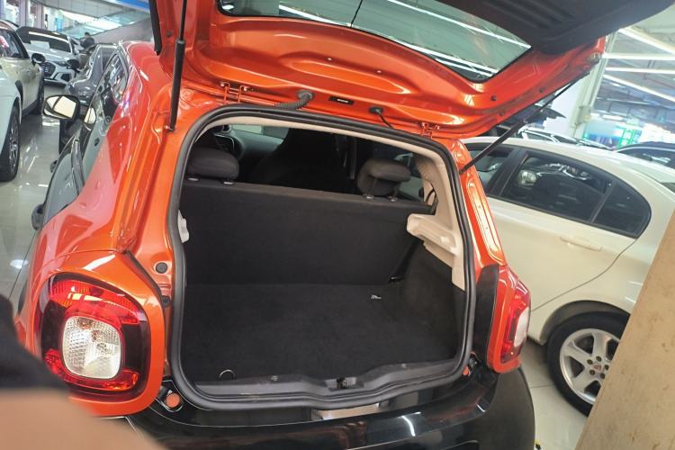 Used  forfour 2016 1.0L 52 kW Dynamic Edition
