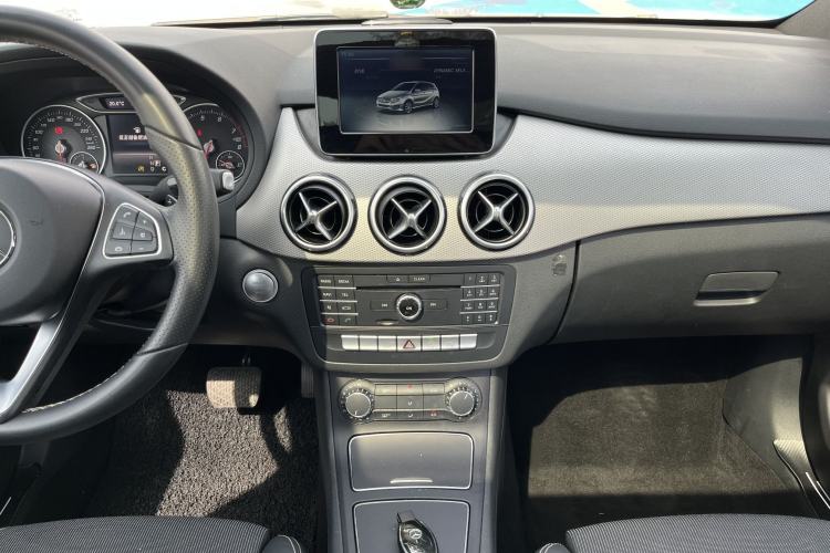Used Mercedes-Benz B-Class 2015 B 200 Sport Edition
