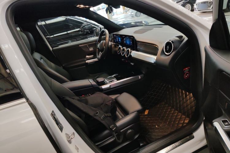 Used Mercedes-Benz GLB 2020 GLB 200 Dynamic Edition
