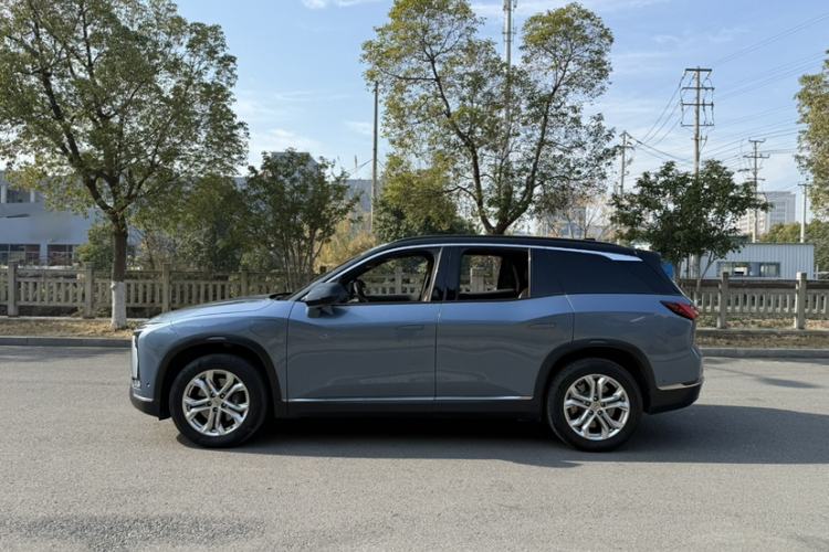 Used Nio ES8 2020 415 km Range 6-Seater Version
