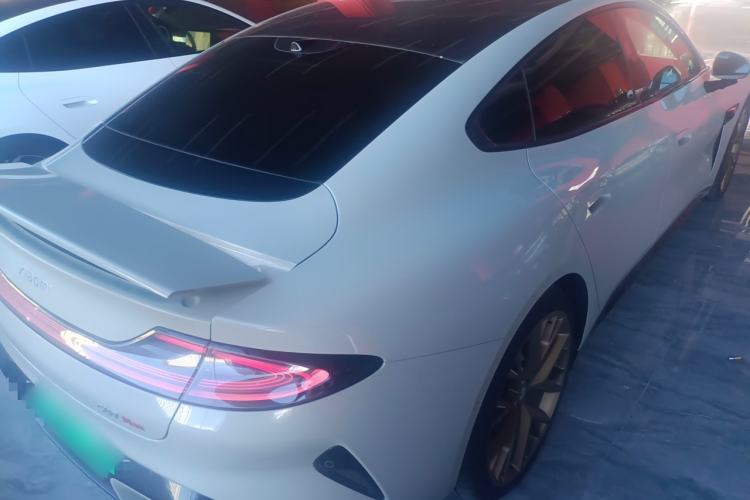 Used  SU7 2024 Four-Wheel Drive Ultra-Long Range Advanced Intelligent Driving Max Edition
