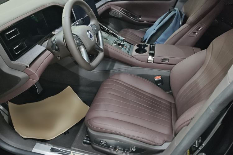 Used Denza Z9GT 2024 1100 Four-Wheel Drive Max Edition
