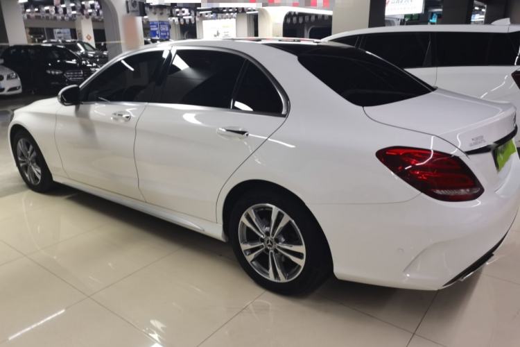 Used Mercedes-Benz C-Class 2017 Facelift C 200 L Sport Edition
