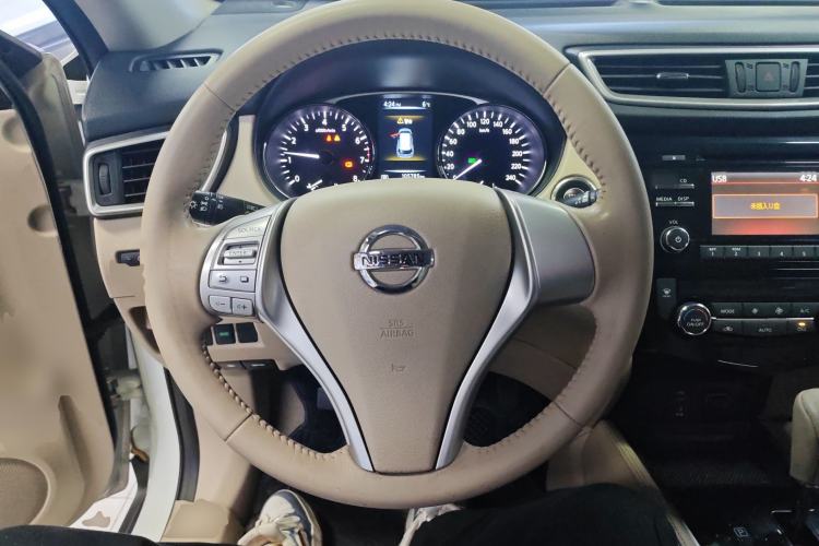 Used Nissan X-Trail 2014 2.0L CVT Comfort Edition 2WD
