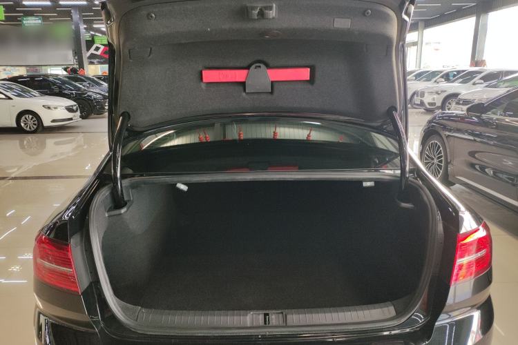 Used Volkswagen Magotan 2019 330TSI DSG Luxury Version China VI Standard
