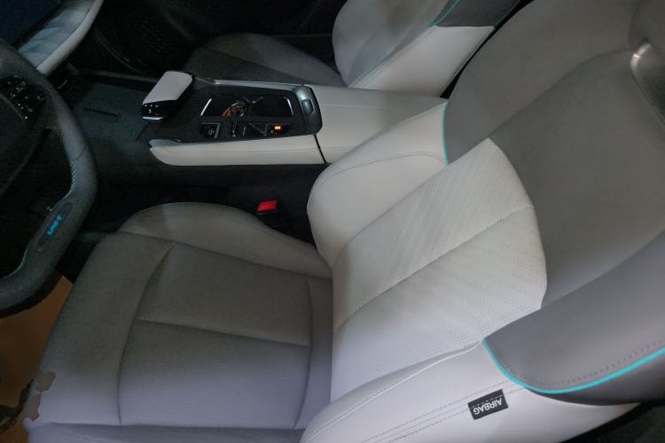 Used Changan UNI-T 2023 2nd Generation 1.5T Luxury Version
