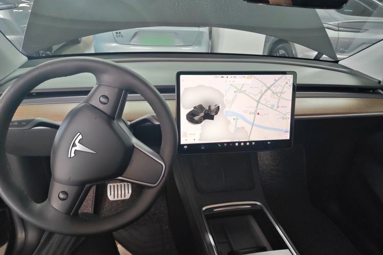 Used Tesla Model Y 2021 Long-Range All-Wheel-Drive Version 3D7