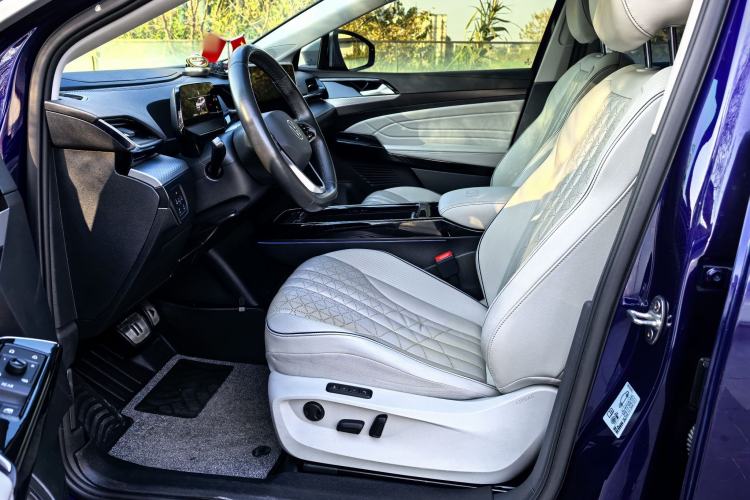 Used Volkswagen ID.6 X 2021 Pro Smart Long-Range Edition
