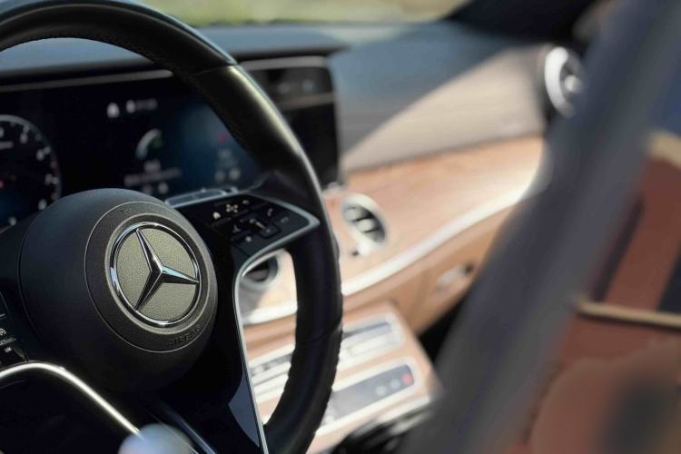 Used Mercedes-Benz E-Class 2021 E 300 L Luxury Model
