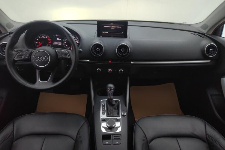 Used Audi A3 2019 Limousine 35 TFSI Ambition China V
