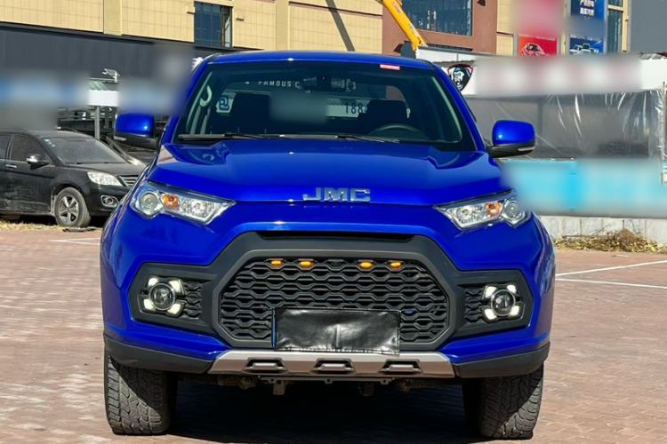 Used JMC Yuhu 7 2017 2.0T Gasoline Automatic 4x4 Luxury Edition JX4G20A5L
