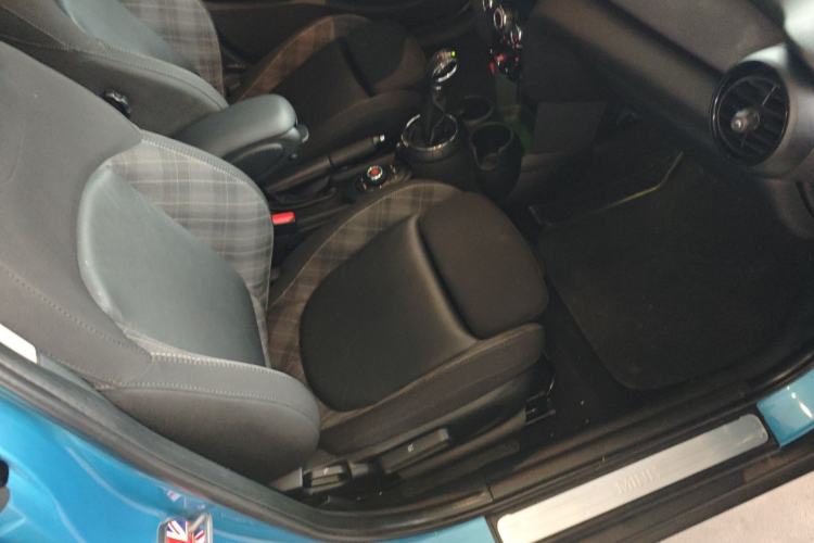 Used MINI MINI 2016 1.5T COOPER Five-Door Edition
