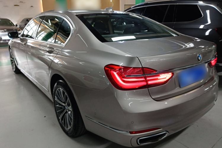 Used BMW 7 Series 2016 730Li Luxury Model
