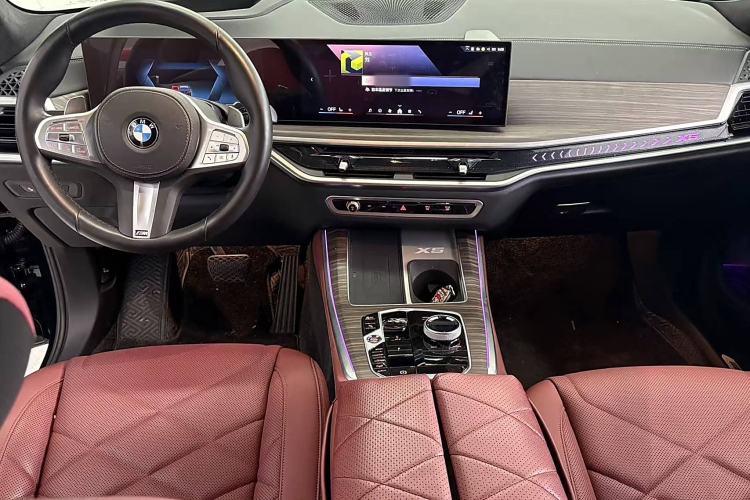 Used BMW X5 2023 xDrive 40Li M Sport Night Edition Package
