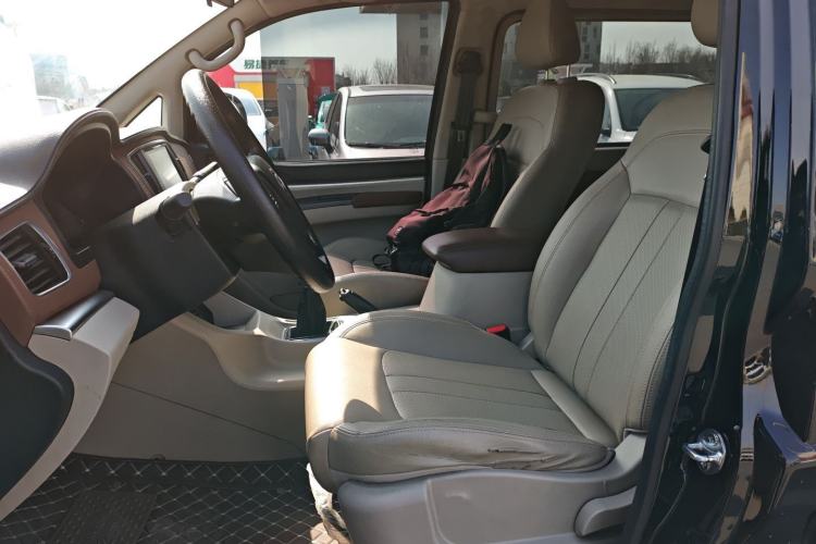 Used FORTHING Lingzhi 2020 M5L 1.6L Luxury 7-Seater