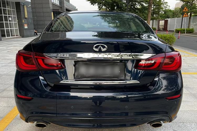 Used Infiniti Q70 2017 Q70L 2.5L Elite Edition
