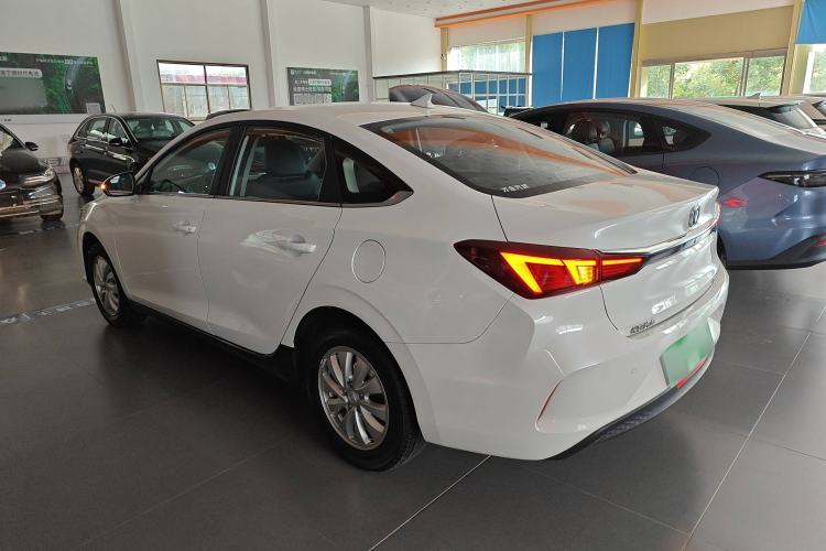 Used Changan Eado New Energy 2022 EV460 Smart Ride-Hailing Edition – Lithium Iron Phosphate
