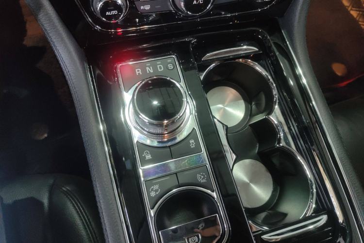 Used Jaguar XJ 2018 XJL 3.0 SC Two-Wheel-Drive Elegant Business Edition