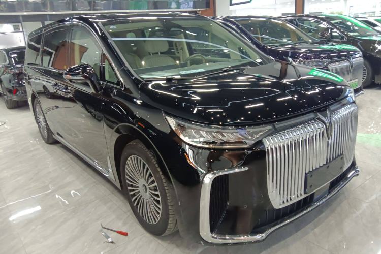 Used VOYAH Dream 2025 PHEV Four-Wheel-Drive Flagship Kunpeng Edition
