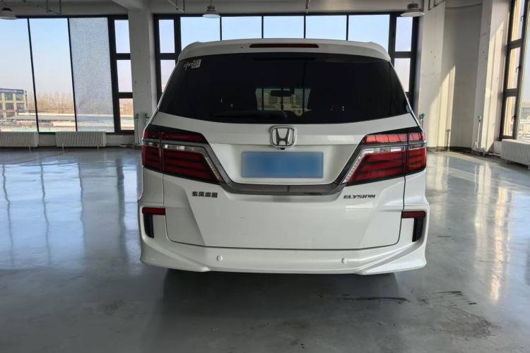 Used Honda Elysion 2016 2.4L Luxury Edition