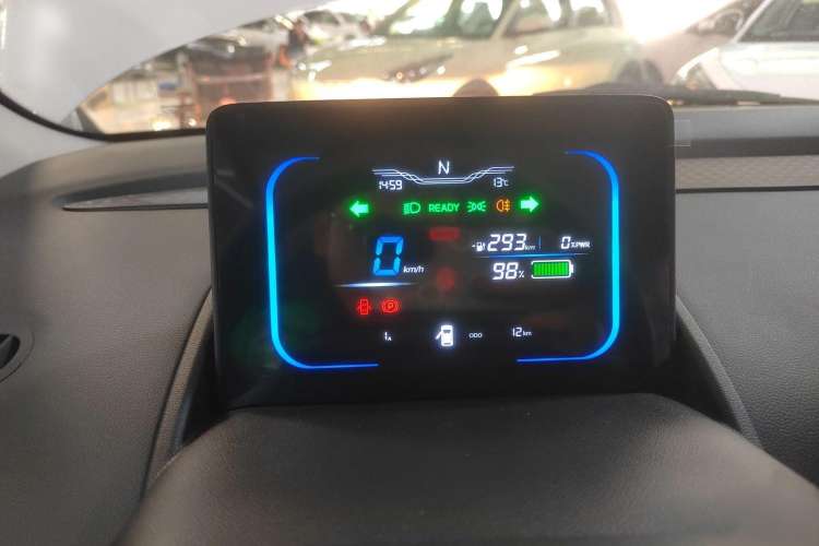 Used  Lumin 2022 301km Honey-Sweet Version