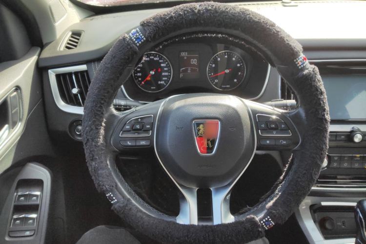 Used Roewe RX5 2016 20T Two-Wheel Drive Automatic Flagship Edition
