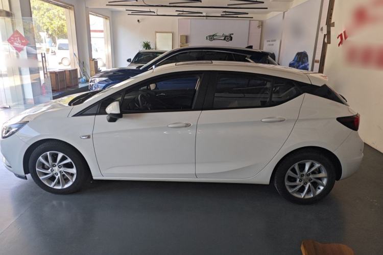 Used Buick Verano 2016 Hatchback 15S Automatic Leading Model
