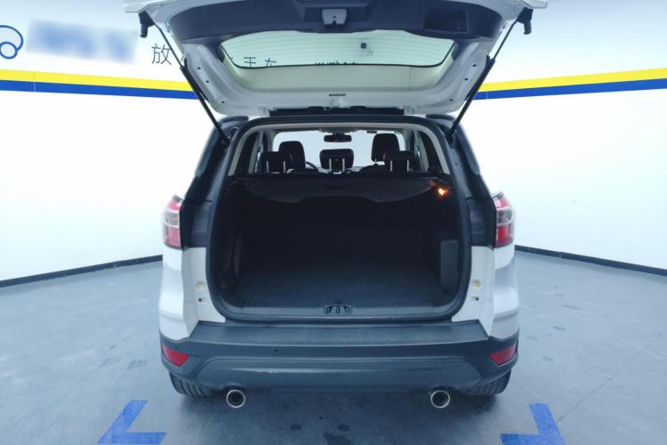 Used Ford Kuga 2019 EcoBoost 180 Two-Wheel-Drive Platinum Edition China VI Standard
