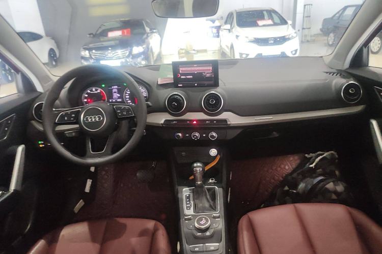 Used Audi Q2L 2021 35 TFSI Progressive Dynamic Edition
