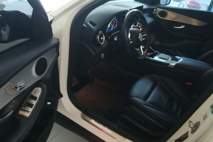 Used Mercedes-Benz GLC Coupe 2020 GLC 260 4MATIC Coupe SUV