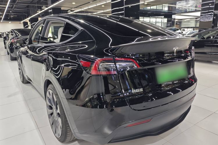 Used Tesla Model Y 2022 Performance High-Performance All-Wheel-Drive Version
