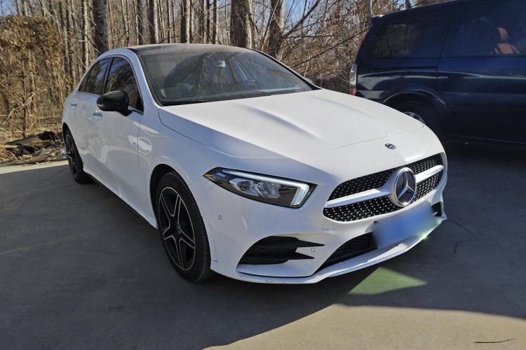 Used Mercedes-Benz A-Class 2020 Restyled A 200 L Sport Sedan Fashion Version
