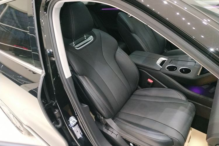 Used Wey Mocha New Energy 2024 Hi4 Four-Wheel Drive Long-Range Version
