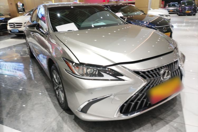Used Lexus ES 2023 200 Excellence Edition