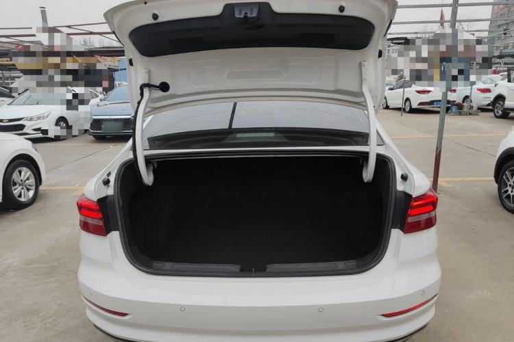 Used Volkswagen Lavida 2019 1.5L Automatic Comfort Edition China VI Standard