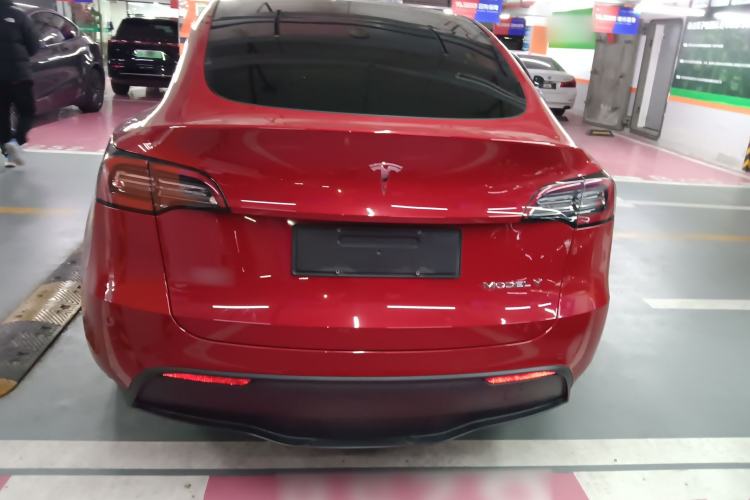Used Tesla Model Y 2021 Standard Range Rear-Wheel Drive Version
