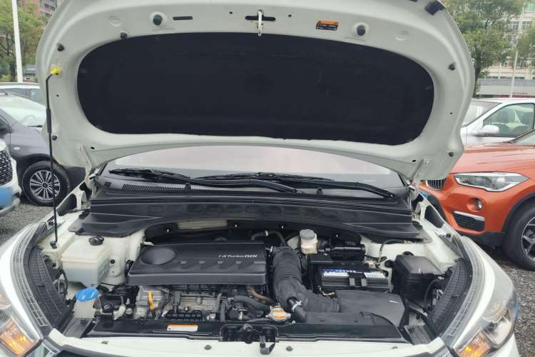 Used Hyundai ix25 2017 1.4T Automatic Smart Version
