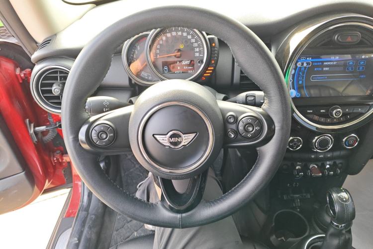 Used  MINI 2016 1.2T ONE Pioneer Edition
