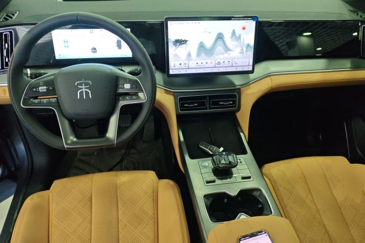 Used BYD Song L DM-i 2024 112 km Leading Edition