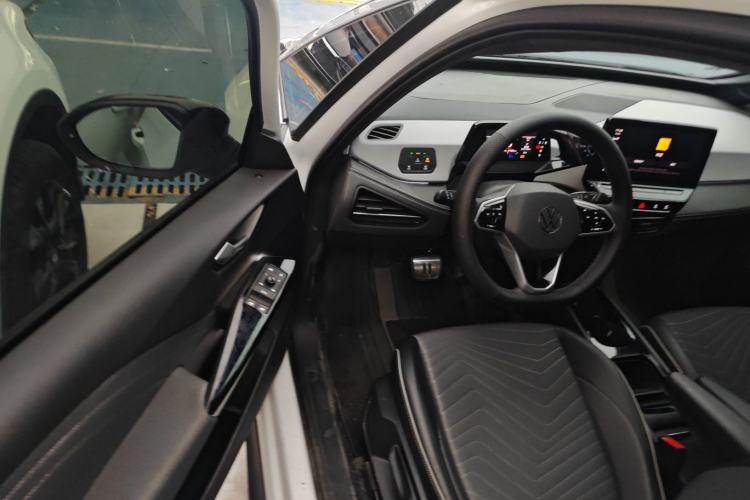 Used Volkswagen ID.3 2024 Pure & Smart Edition
