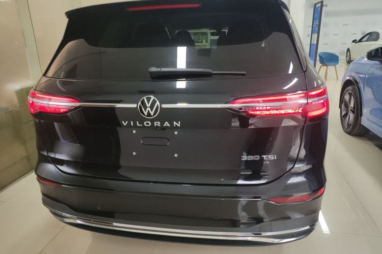 Used Volkswagen Viloran 2024 380TSI Premium Edition
