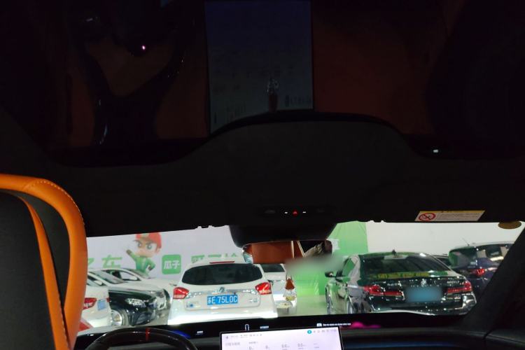 Used  YU7 2025 Ultra-Long Range High-Performance All-Wheel-Drive Max Edition
