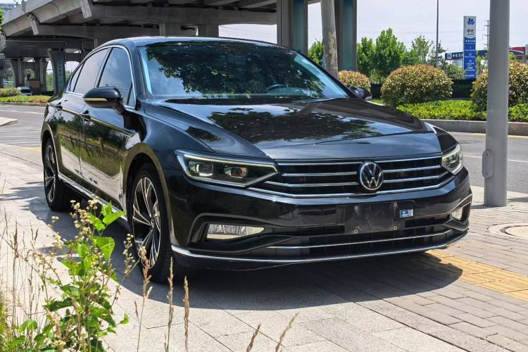 Used Volkswagen Magotan 2020 330TSI DSG Luxury Edition
