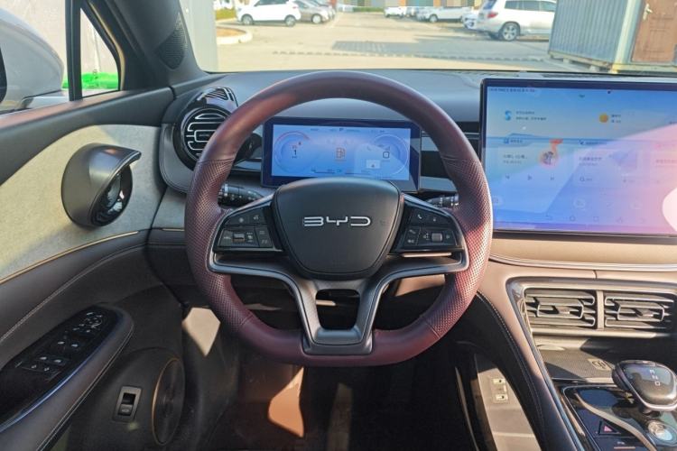 Used BYD Frigate 07 2023 DM-i 100KM Prestige Model